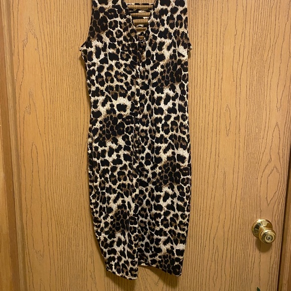 Dresses & Skirts - Sexy Cheetah Print Dress